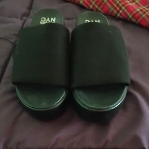 Black Slide Sandals for Women - Casual Platform Slides